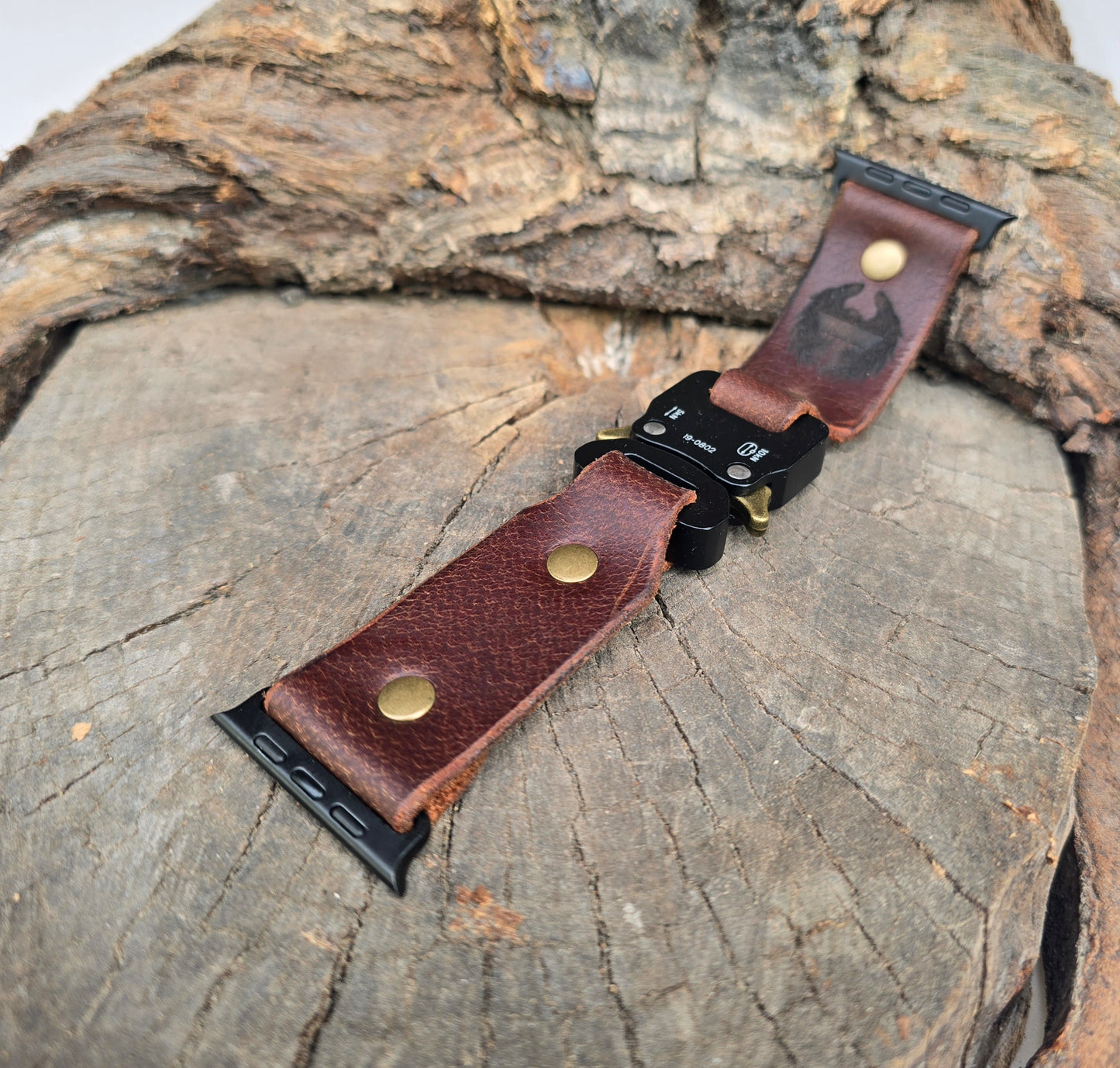 Fitted Apple Watch Band with Cobra Buckles